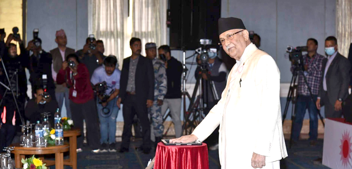 एमालेको घोषणपत्र : एक महिनाभित्र नागरिकता दिने, ६ महिनाभित्र नागरिकतासम्बन्धी समस्या समाधान गर्ने